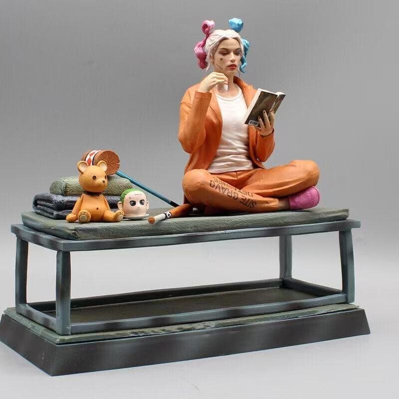 DC Suicide Squad Harley Quinn Sitting Posture Figure 3