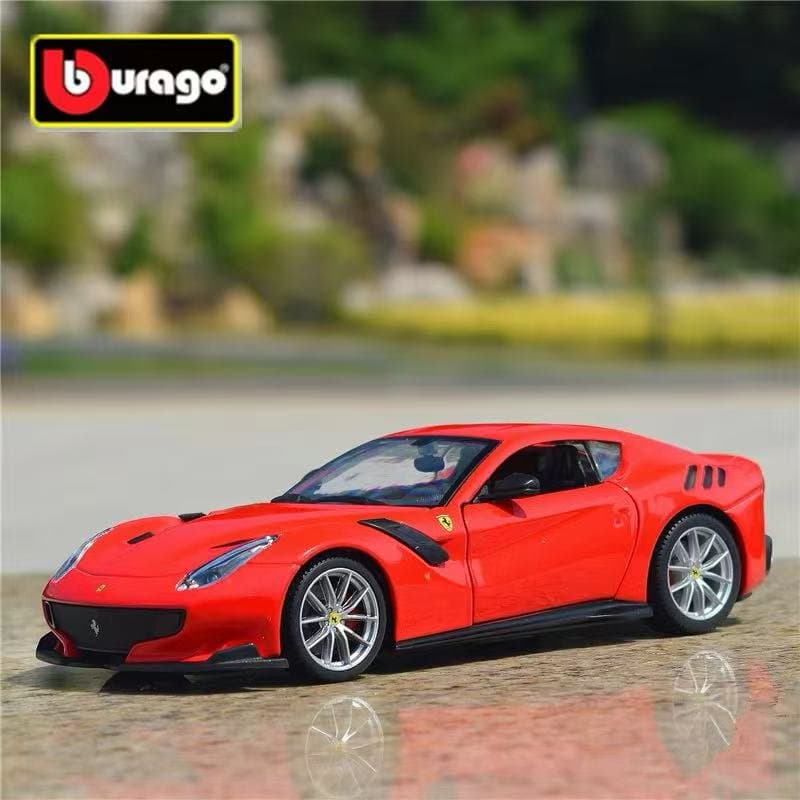 Bburago 1:24 Scale Ferrari F12 TDF Sports 12417 6