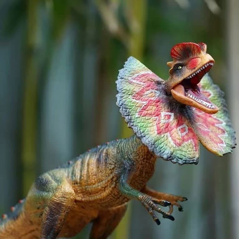 Oenux Jurassic Park Dilophosaurus Dinosaur PVC 5