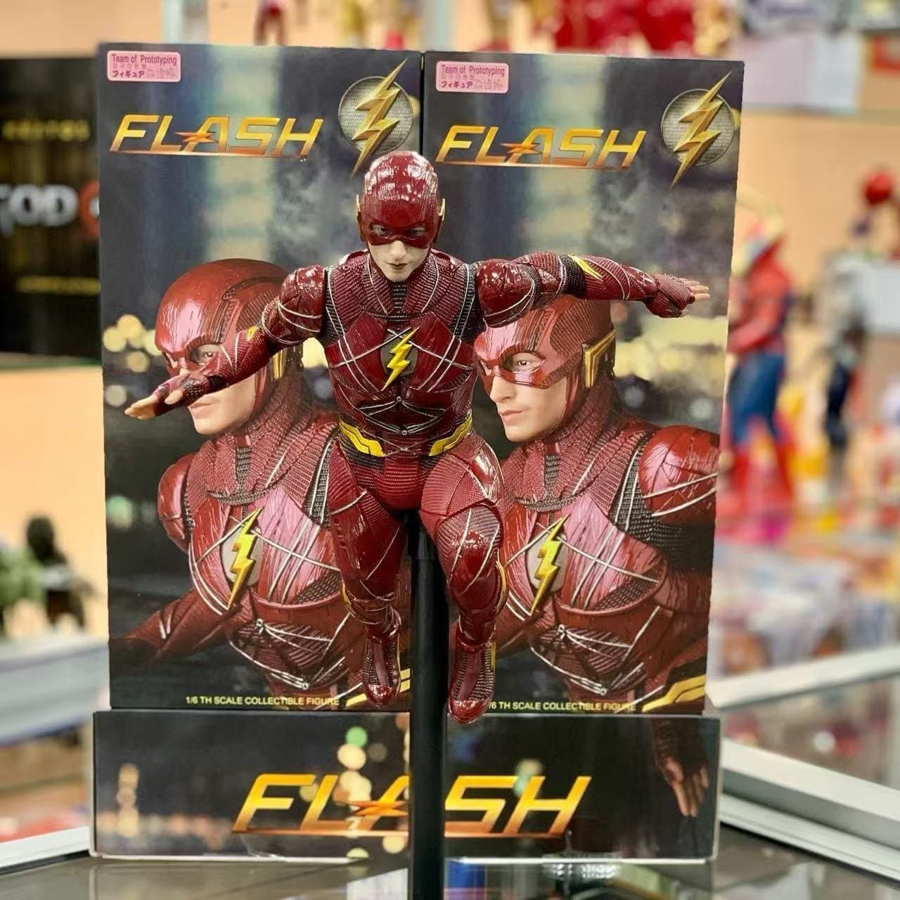 Crazy Toys Flash 1/6 Scale 3