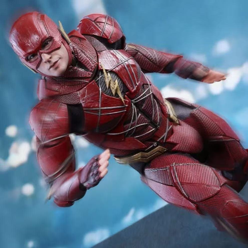 Crazy Toys Flash 1/6 Scale 4