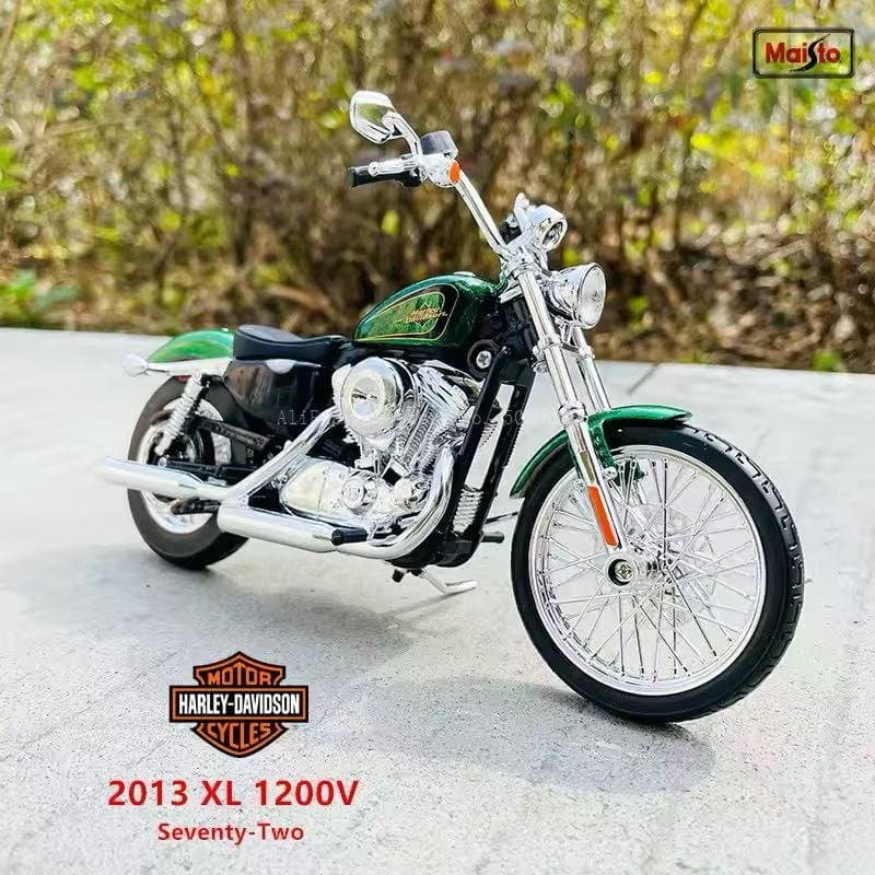 Harley Davidson 2013 XL 1200V Seventy Two 1:12 Maisto 4