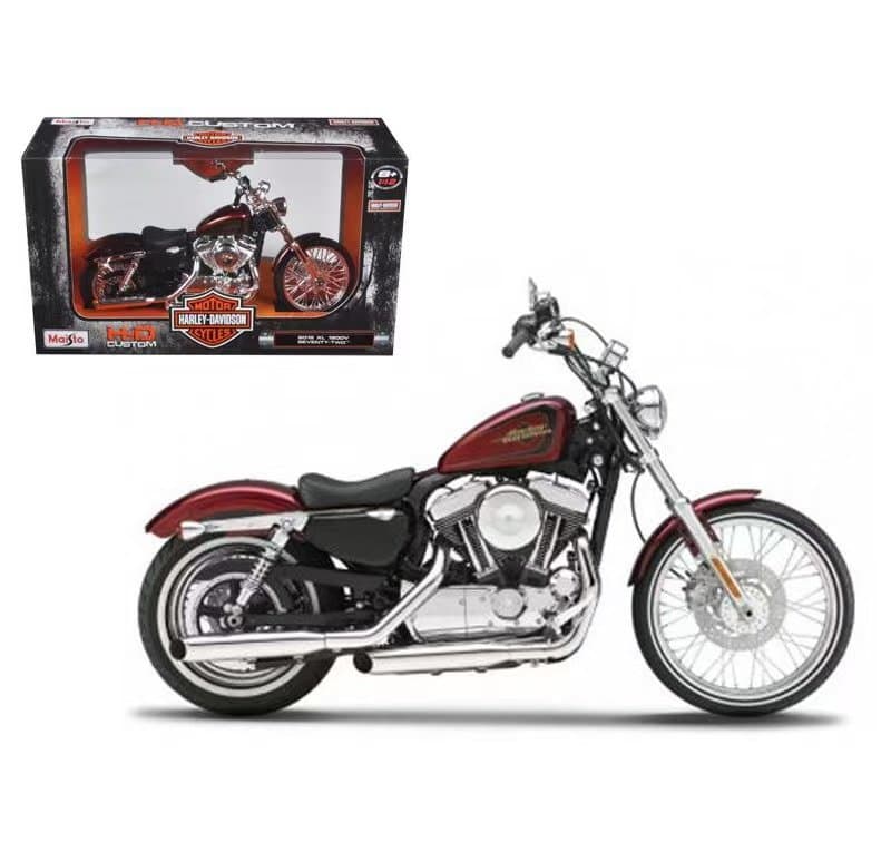 Harley Davidson 2012 XL 1200V Seventy Two 1:12 Maisto 2