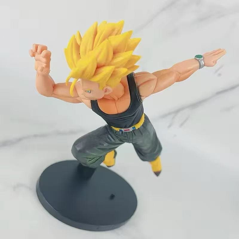 Dragon Ball Z Super Saiyan Trunks 4