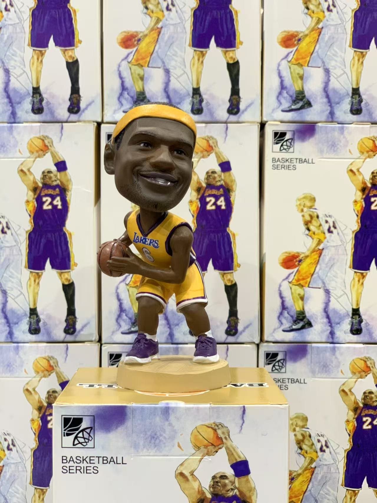 Bobble Head Lebron James 12cm Figure 2