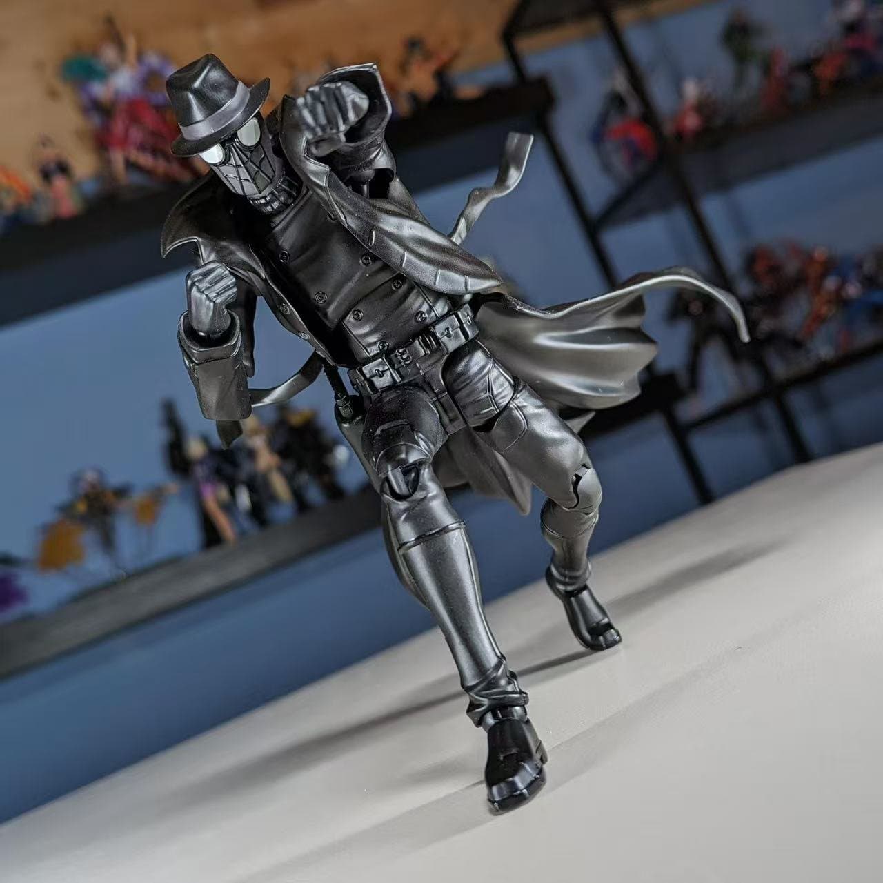 SpiderMɑn: Into The Spider-Verse Spiderman Noir SV 2