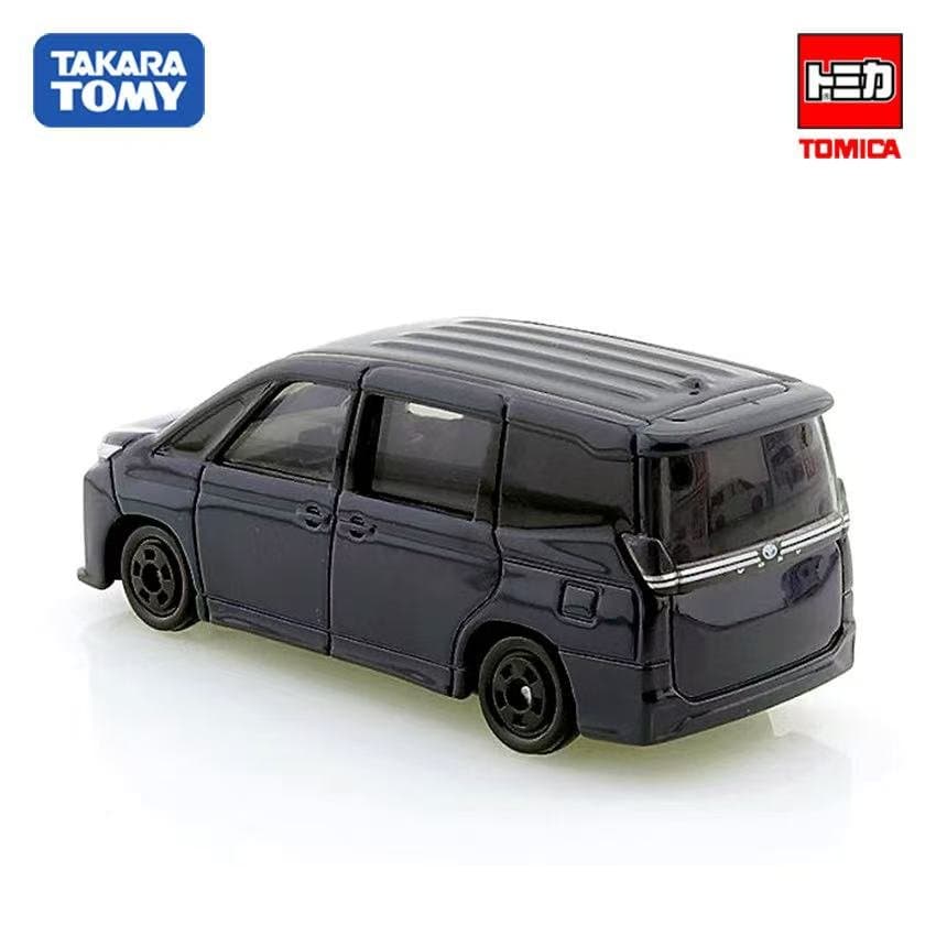 Toyota Voxy 1/65 Tomica No.64 4