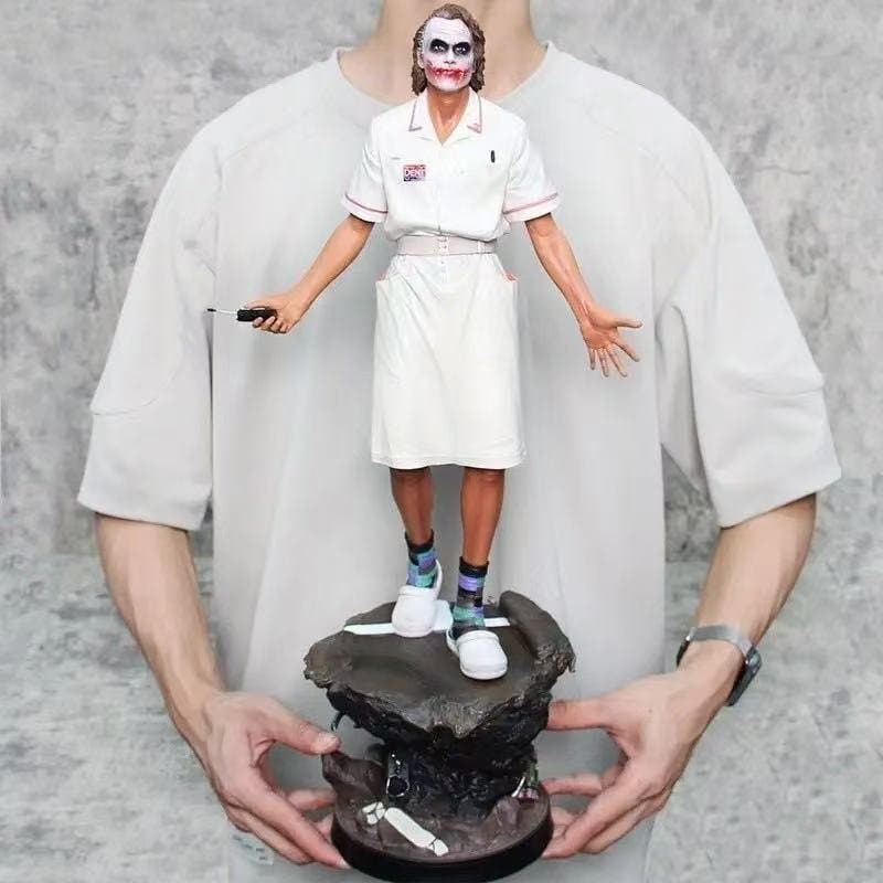 Heath Ledger Joker In Nurse Outfit 1/4 Scale Figure 2