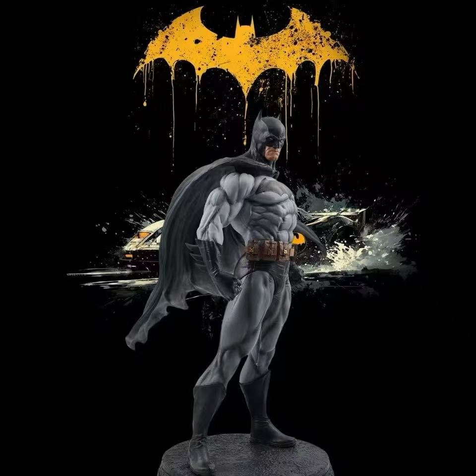 Batman DC Comics 38CM Statue 4